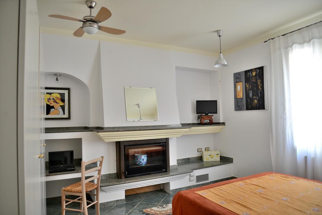 Galtellì B&B S'Incontru מראה חיצוני תמונה