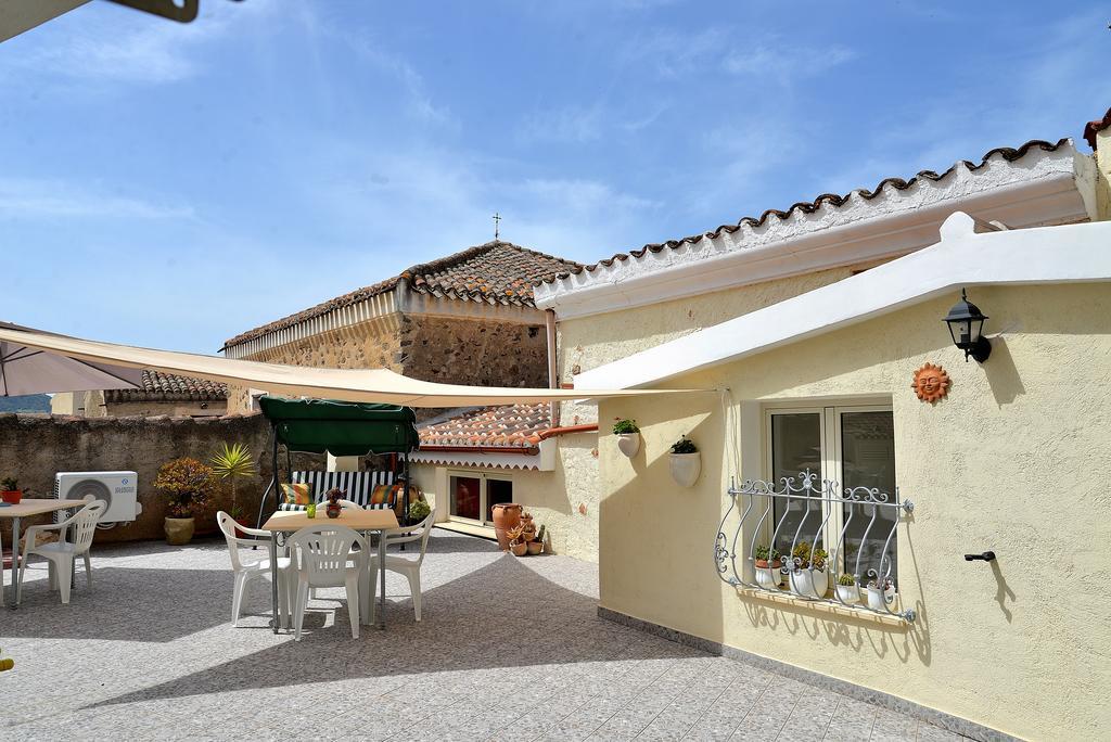 Galtellì B&B S'Incontru מראה חיצוני תמונה